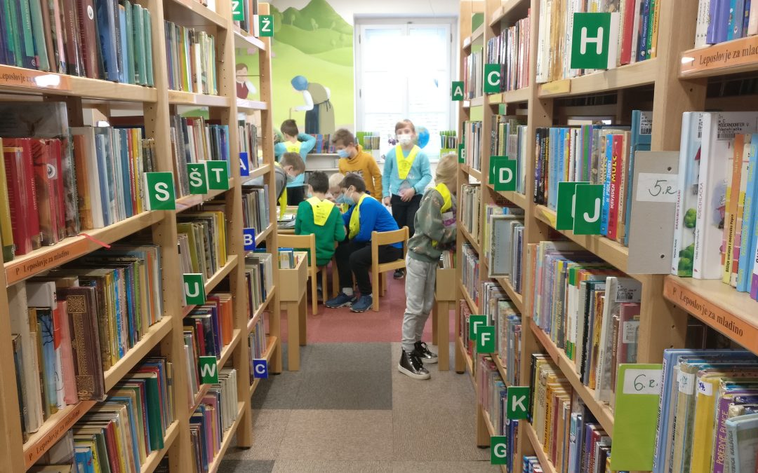 Tretješolci na obisku v krajevni knjižnici
