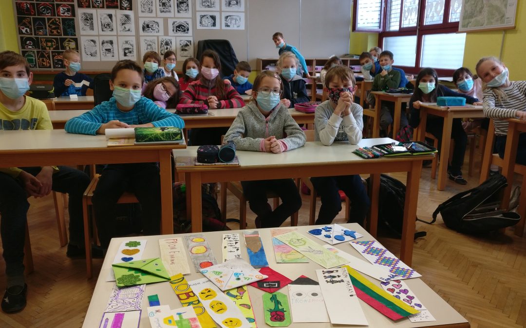 Četrtošolci izmenjali kazalke z vrstniki iz Litve
