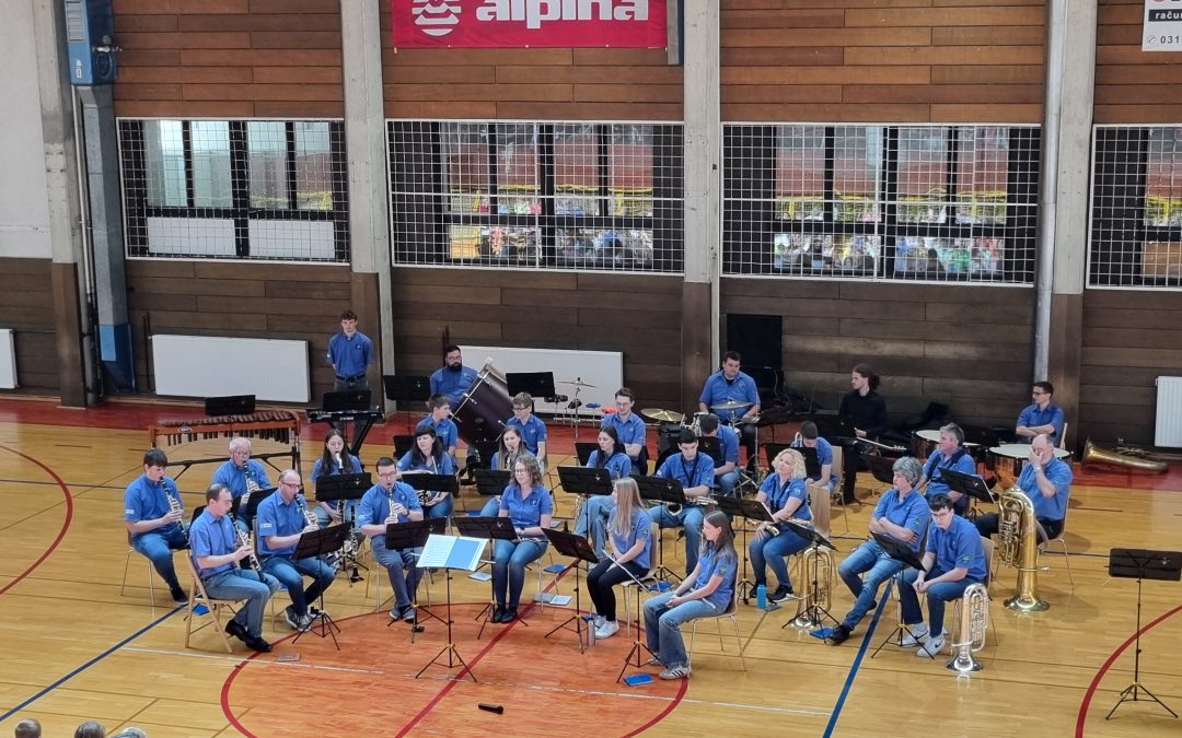 PREDSTAVITEV PIHALNEGA ORKESTRA ALPINA ŽIRI